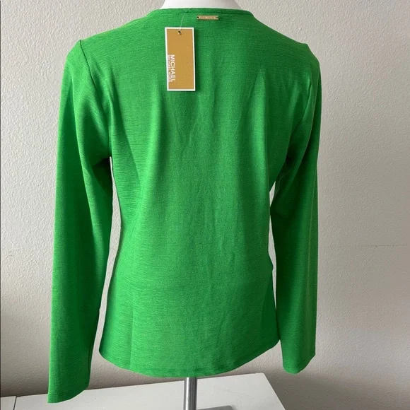 Michael Kors Green Top with Gold Accent - Picture 8 of 9